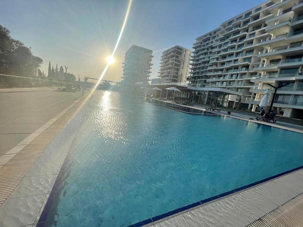 Sea View Suites By The Coast Famagusta  Zewnętrze zdjęcie