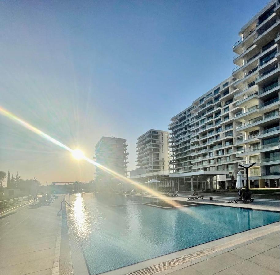 Sea View Suites By The Coast Famagusta  Zewnętrze zdjęcie