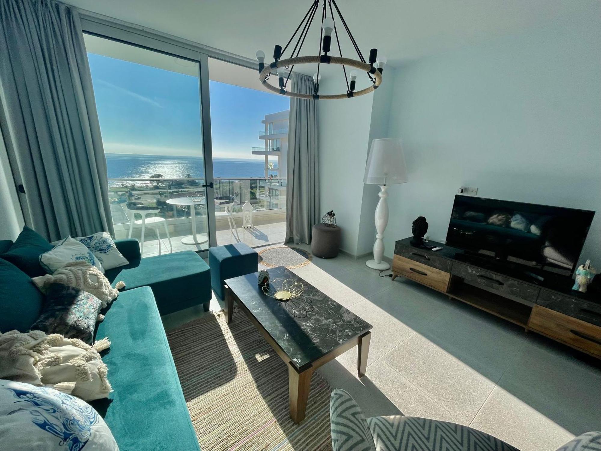 Sea View Suites By The Coast Famagusta  Zewnętrze zdjęcie